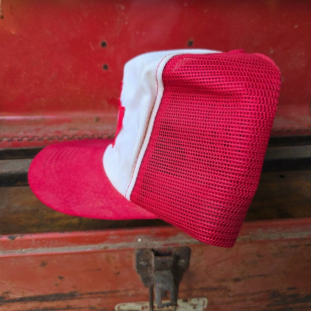VTG Maple Leaf Fishery Products ‎ K-Brand Trucker Hat Red White Sewn In Canada